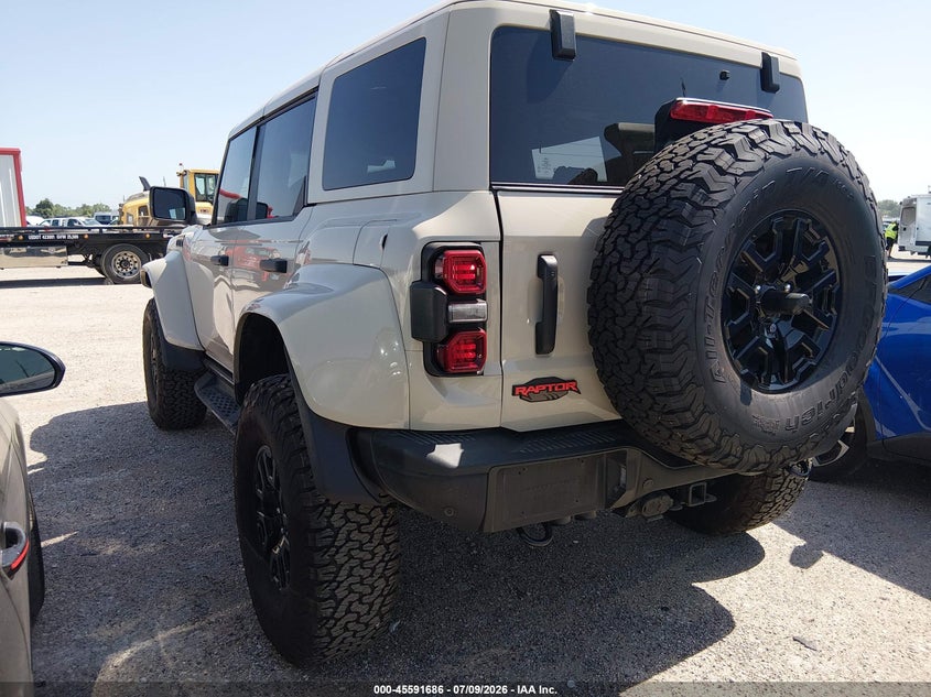 2025 Ford Bronco VIN 1FMEE0RR3SLA54575 IAAI salvage auction — RIGHT FRONT, Salvage (Texas), sold $46,550 on 2026-07-28 (photo 3)
