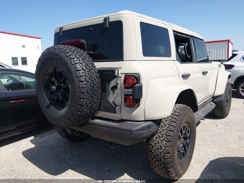 2025 Ford Bronco VIN 1FMEE0RR3SLA54575 IAAI salvage auction — RIGHT FRONT, Salvage (Texas), sold $46,550 on 2026-07-28 (photo 4)