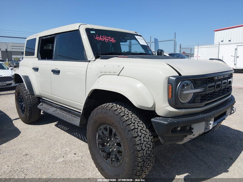2025 Ford Bronco VIN 1FMEE0RR3SLA54575 IAAI salvage auction — RIGHT FRONT, Salvage (Texas), sold $46,550 on 2026-07-28 (photo 6)