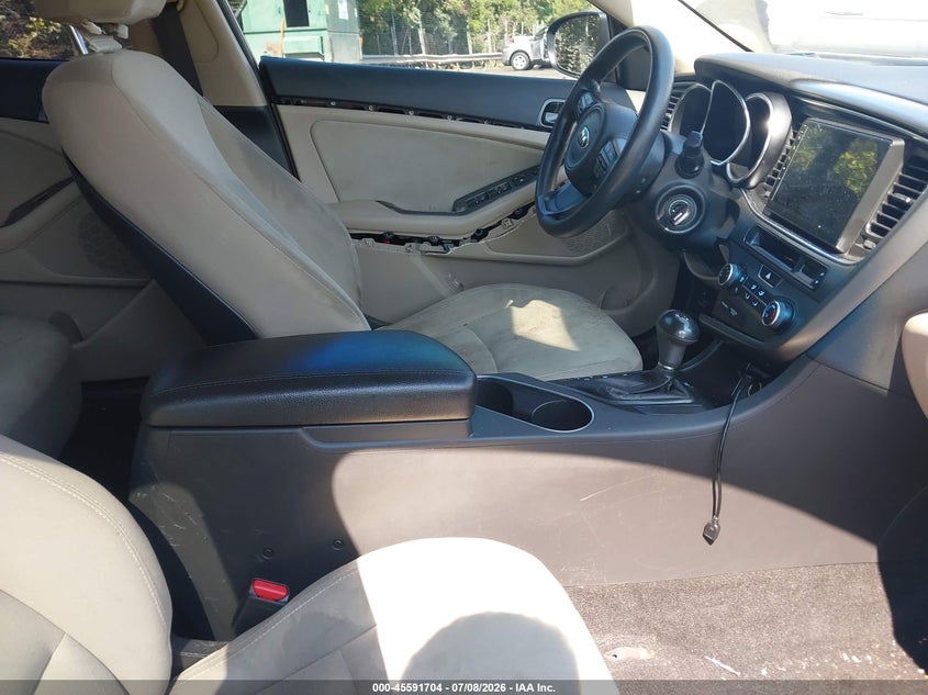 2014 Kia Optima VIN 5XXGM4A7XEG261079 IAAI salvage auction — NORMAL WEAR, Salvage Rebuilt (North Carolina), sold $500 on 2026-07-30 (photo 5)