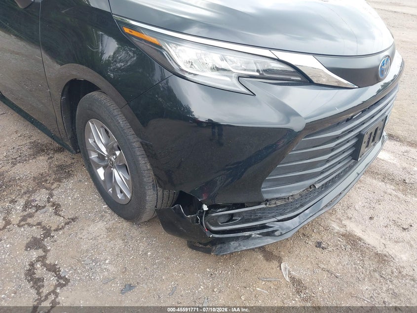 2022 Toyota Sienna VIN 5TDKRKEC9NS131767 IAAI salvage auction — NORMAL WEAR, Enterprise Vehicles Clear Only (New Jersey), sold $31,000 on 2026-07-24 (photo 6)
