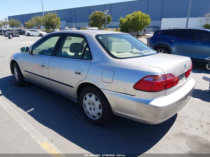 1999 Honda Accord VIN JHMCG6656XC024955 IAAI salvage auction — NORMAL WEAR, Clear - Dealer Only (California), sold $975 on 2026-07-20 (photo 3)