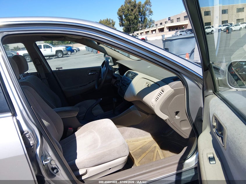 1999 Honda Accord VIN JHMCG6656XC024955 IAAI salvage auction — NORMAL WEAR, Clear - Dealer Only (California), sold $975 on 2026-07-20 (photo 5)