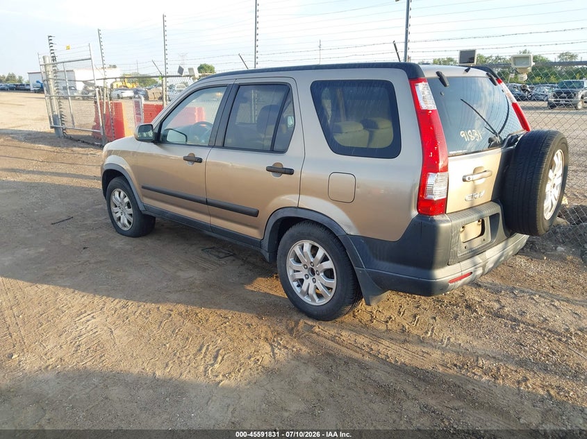 2005 Honda Cr-v VIN JHLRD788X5C043462 IAAI salvage auction — NORMAL WEAR, Clear (Illinois), sold $575 on 2026-07-29 (photo 3)