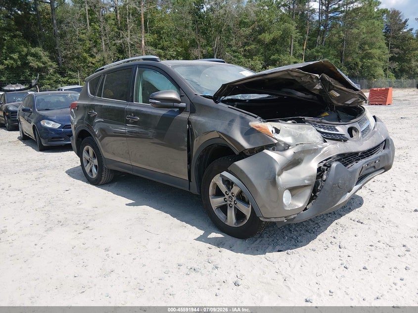 2015 Toyota Rav 4 VIN 2T3WFREVXFW142801 IAAI salvage auction — RIGHT FRONT, Salvage (South Carolina), sold $3,900 on 2026-08-17 (photo 1)