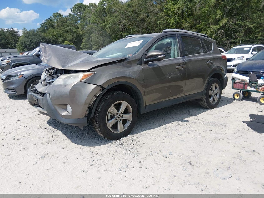 2015 Toyota Rav 4 VIN 2T3WFREVXFW142801 IAAI salvage auction — RIGHT FRONT, Salvage (South Carolina), sold $3,900 on 2026-08-17 (photo 2)