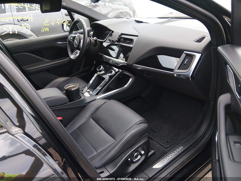 2020 Jaguar I-pace VIN SADHC2S10L1F84336 IAAI salvage auction — UNKNOWN, Salvage (Indiana), sold $11,500 on 2026-08-20 (photo 5)