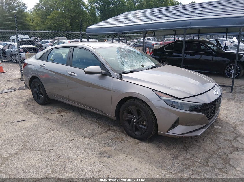 2021 Hyundai Elantra VIN KMHLM4AGXMU182143 IAAI salvage auction — FRONT END, Salvage (Connecticut), sold $4,350 on 2026-07-30 (photo 1)