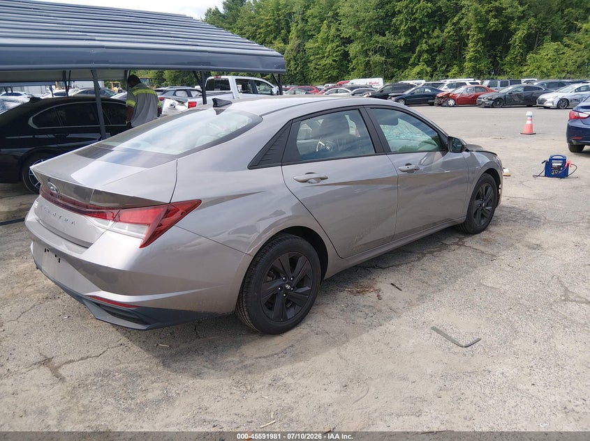 2021 Hyundai Elantra VIN KMHLM4AGXMU182143 IAAI salvage auction — FRONT END, Salvage (Connecticut), sold $4,350 on 2026-07-30 (photo 4)