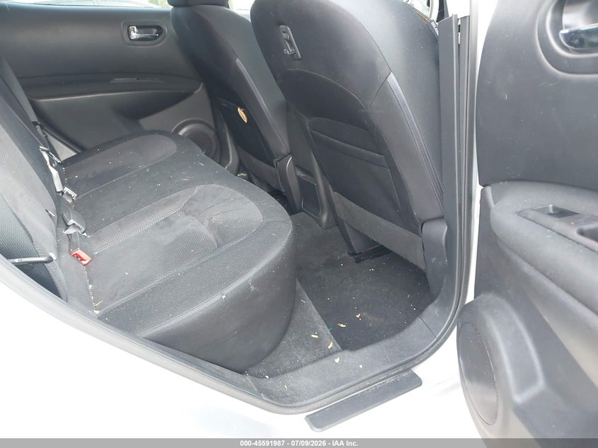 2015 Nissan Rogue VIN JN8AS5MT8FW651399 IAAI salvage auction — SIDE, Rebuildable (Florida), sold $375 on 2026-07-29 (photo 8)