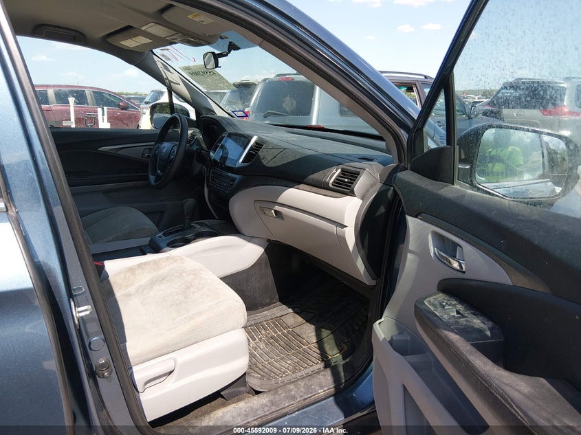 2018 Honda Pilot VIN 5FNYF6H32JB069326 IAAI salvage auction — NORMAL WEAR, Original (Texas), sold $9,300 on 2026-07-29 (photo 5)