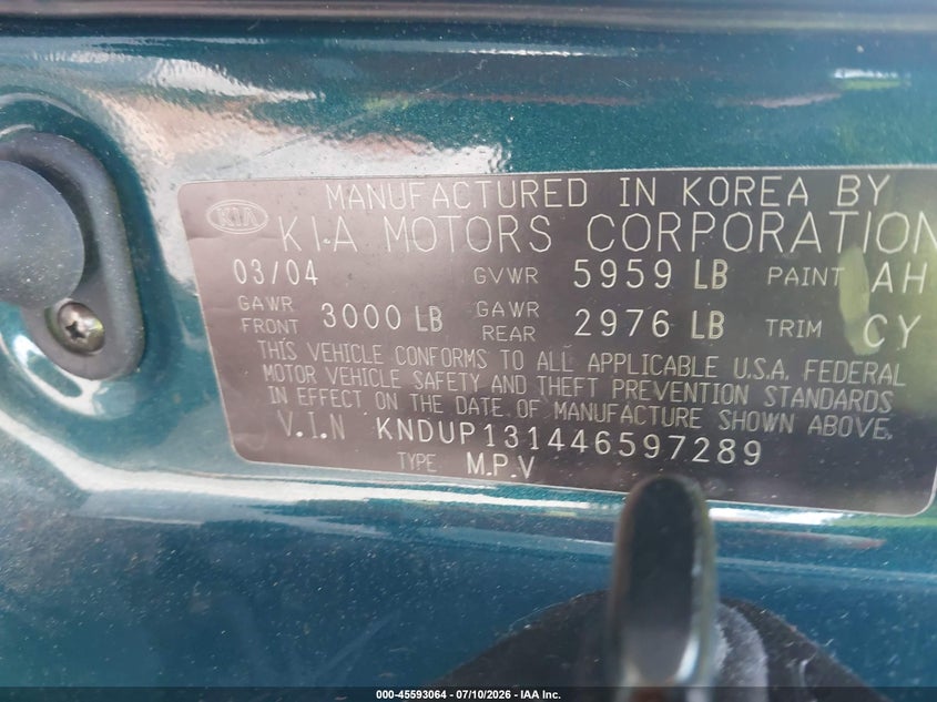 2004 Kia SEDONA VIN KNDUP131446597289 IAAI salvage auction — NORMAL WEAR, Clear (Alabama), sold $25 on 2026-07-15 (photo 9)