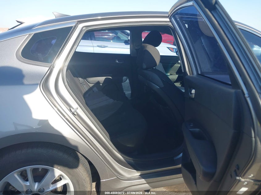 2018 Kia Optima VIN 5XXGT4L31JG200601 IAAI salvage auction — FRONT END, Salvage (Arizona), sold $1,300 on 2026-07-28 (photo 8)