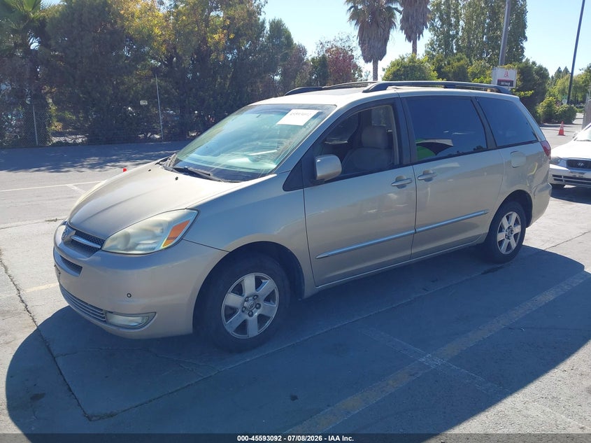 2005 Toyota Sienna VIN 5TDBA22CX5S034928 IAAI salvage auction — NORMAL WEAR, Clear - Dealer Only (California), sold $700 on 2026-07-29 (photo 2)