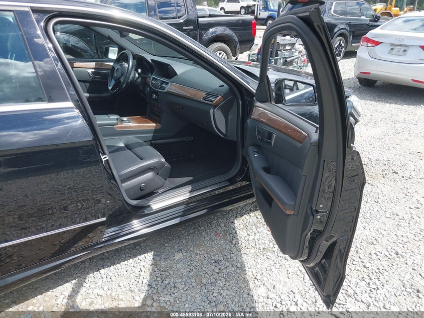 2012 Mercedes-benz E-klasse VIN WDDHF8JB1CA623308 IAAI salvage auction — FRONT & REAR, Salvage Title, sold $1,200 on 2026-07-22 (photo 5)