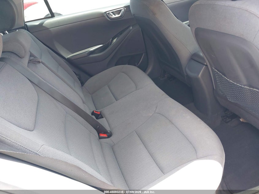 2020 Hyundai Ioniq VIN KMHC85LC6LU242650 IAAI salvage auction — WATER/FLOOD, Rebuildable (Florida), sold $4,450 on 2026-07-29 (photo 8)