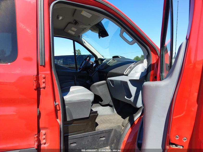 2018 Ford Transit-350 VIN 1FBZX2ZM5JKB52998 IAAI salvage auction — NORMAL WEAR, Sf97 (Oregon), sold $16,600 on 2026-07-29 (photo 5)