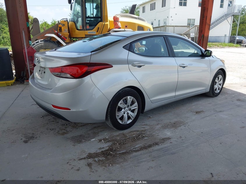 2016 Hyundai Elantra VIN 5NPDH4AE5GH725151 IAAI salvage auction — FRONT END, Salvage Title, sold $1,100 on 2026-08-03 (photo 4)