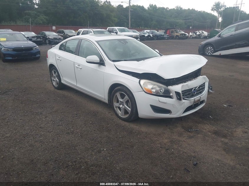2012 Volvo S60 VIN YV1622FS6C2126553 IAAI salvage auction — FRONT & REAR, Wait Title, sold $875 on 2026-08-19 (photo 1)
