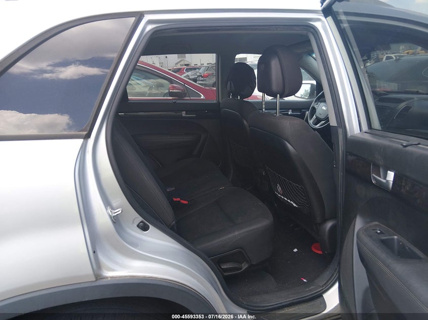 2014 Kia Sorento VIN 5XYKTDA73EG470351 IAAI salvage auction — NORMAL WEAR, Clear (South Carolina), sold $1,100 on 2026-07-29 (photo 8)