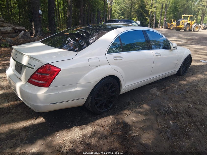 2013 Mercedes-benz S class VIN WDDNG9EB4DA534334 IAAI salvage auction — NORMAL WEAR, Clear (Virginia), sold $875 on 2026-07-28 (photo 4)