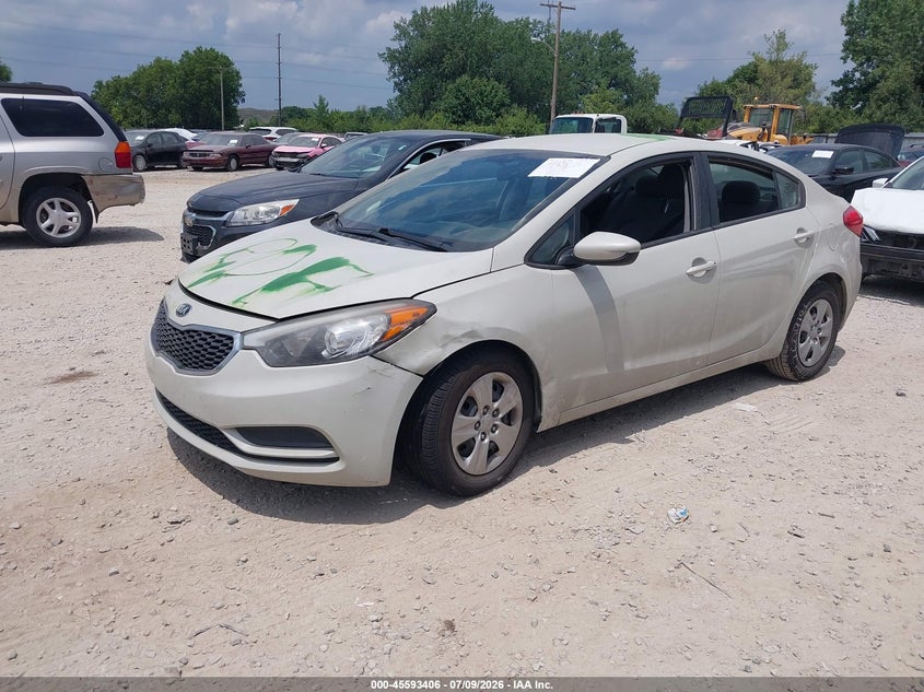 2015 Kia Forte VIN KNAFK4A64F5340467 IAAI salvage auction — VANDALISM, Salvage (Ohio), sold $575 on 2026-07-29 (photo 2)