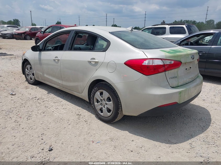 2015 Kia Forte VIN KNAFK4A64F5340467 IAAI salvage auction — VANDALISM, Salvage (Ohio), sold $575 on 2026-07-29 (photo 3)