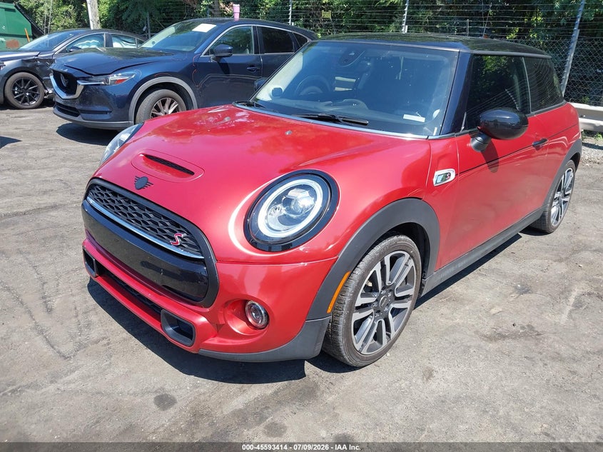 2021 Mini Hard top VIN WMWXR5C06M2N40134 IAAI salvage auction — RIGHT FRONT, Wait Title, sold $6,700 on 2026-08-14 (photo 6)