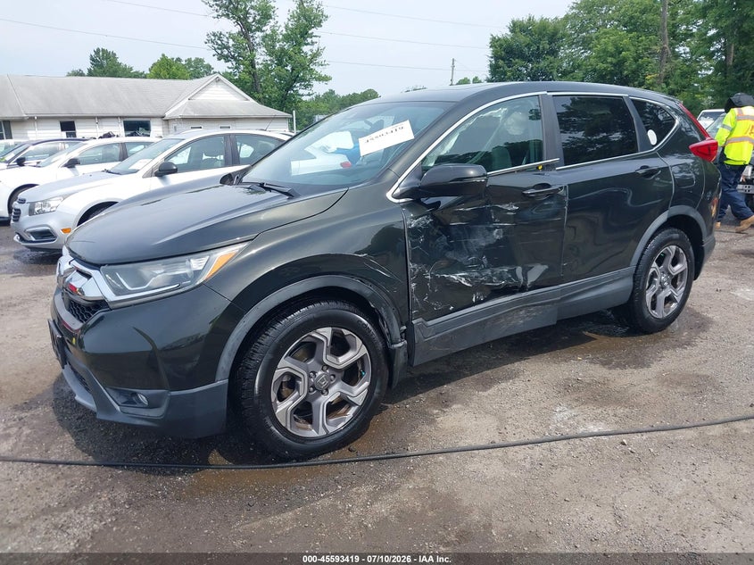 2018 Honda Cr-v VIN 7FARW2H52JE104532 IAAI salvage auction — SIDE, Salvage Title, sold $6,100 on 2026-08-01 (photo 2)