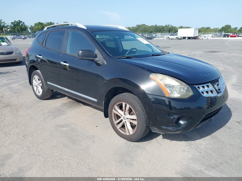 2015 Nissan Rogue VIN JN8AS5MT6FW654768 IAAI salvage auction — NORMAL WEAR, Clear (Florida), sold $350 on 2026-07-29 (photo 1)