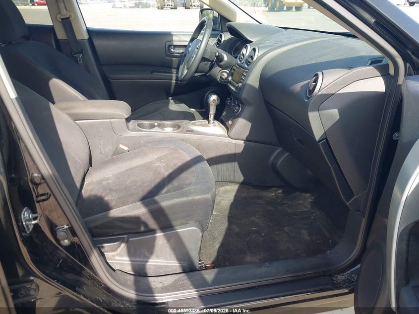 2015 Nissan Rogue VIN JN8AS5MT6FW654768 IAAI salvage auction — NORMAL WEAR, Clear (Florida), sold $350 on 2026-07-29 (photo 5)