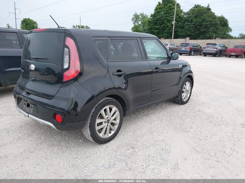 2018 Kia Soul VIN KNDJP3A54J7574007 IAAI salvage auction — NORMAL WEAR, Clear (Missouri), sold $3,400 on 2026-07-13 (photo 4)