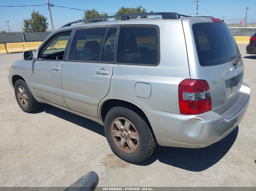 2005 Toyota Highlander VIN JTEGD21AX50121322 IAAI salvage auction — NORMAL WEAR, Clear - Dealer Only (California), sold $725 on 2026-07-30 (photo 3)
