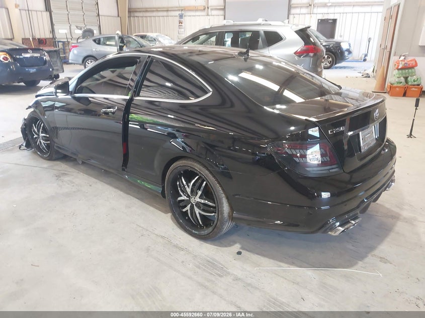2013 Mercedes-benz C-klasse VIN WDDGJ4HB0DF992139 IAAI salvage auction — LEFT FRONT, Salvage (North Carolina), sold $1,050 on 2026-08-13 (photo 3)