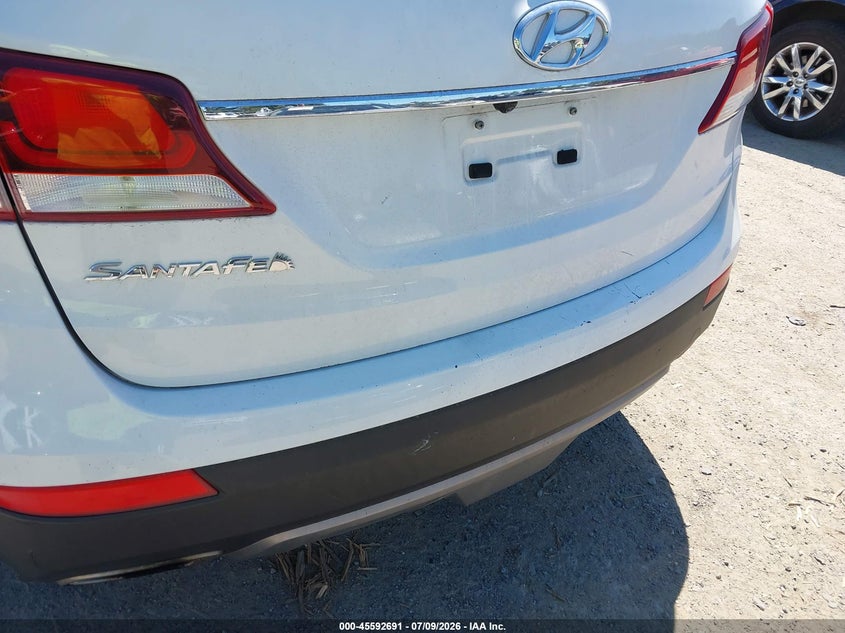 2017 Hyundai Santa fe VIN KM8SMDHF5HU218643 IAAI salvage auction — NORMAL WEAR, Clear (Washington), sold $2,250 on 2026-07-22 (photo 6)