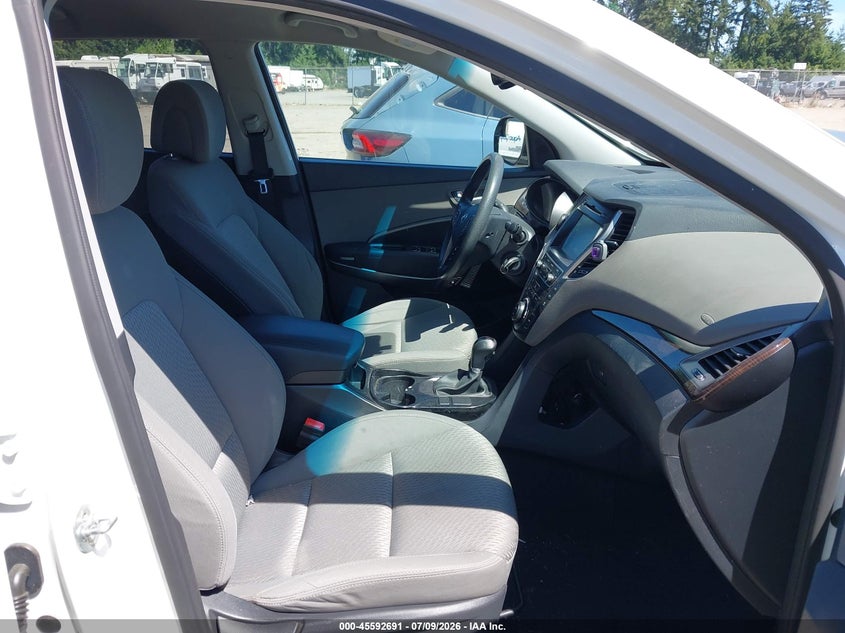 2017 Hyundai Santa fe VIN KM8SMDHF5HU218643 IAAI salvage auction — NORMAL WEAR, Clear (Washington), sold $2,250 on 2026-07-22 (photo 5)