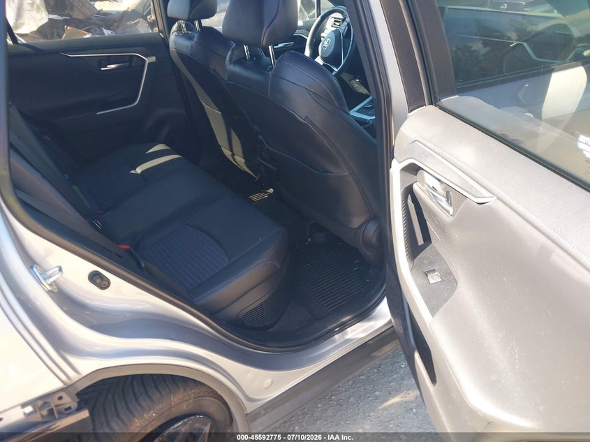 2022 Toyota Rav 4 VIN 4T3E6RFV3NU093868 IAAI salvage auction — RIGHT REAR, Bill Of Sale (Washington), sold $11,900 on 2026-07-29 (photo 8)