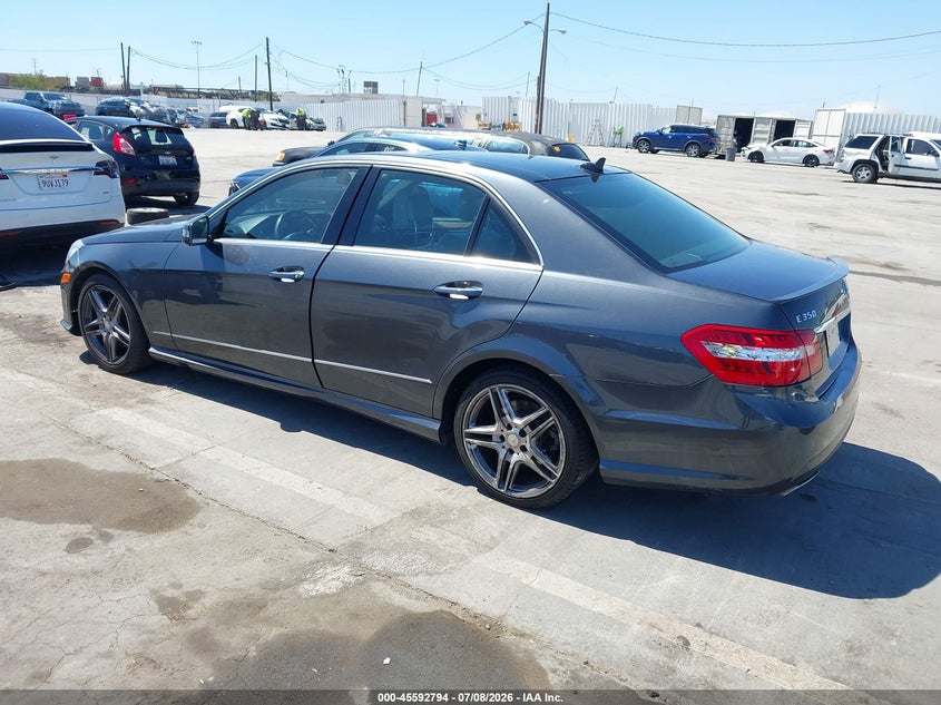 2013 Mercedes-benz E-klasse VIN WDDHF5KB3DA693133 IAAI salvage auction — NORMAL WEAR, Clear - Dealer Only (California), sold $625 on 2026-07-29 (photo 3)