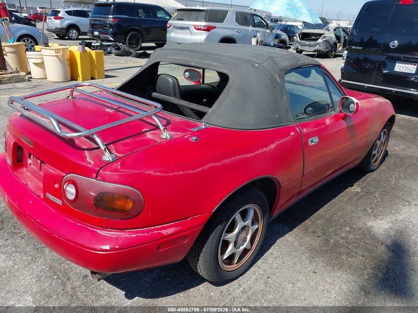1997 Mazda Mx-5 miata VIN JM1NA353XV0736281 IAAI salvage auction — NORMAL WEAR, Clear - Dealer Only (California), sold $25 on 2026-07-21 (photo 4)
