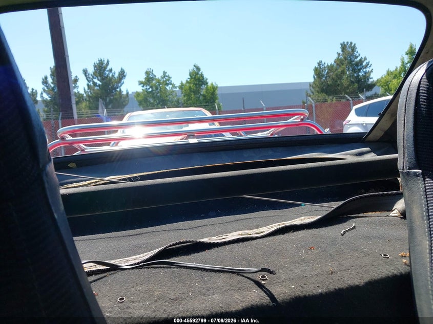 1997 Mazda Mx-5 miata VIN JM1NA353XV0736281 IAAI salvage auction — NORMAL WEAR, Clear - Dealer Only (California), sold $25 on 2026-07-21 (photo 8)