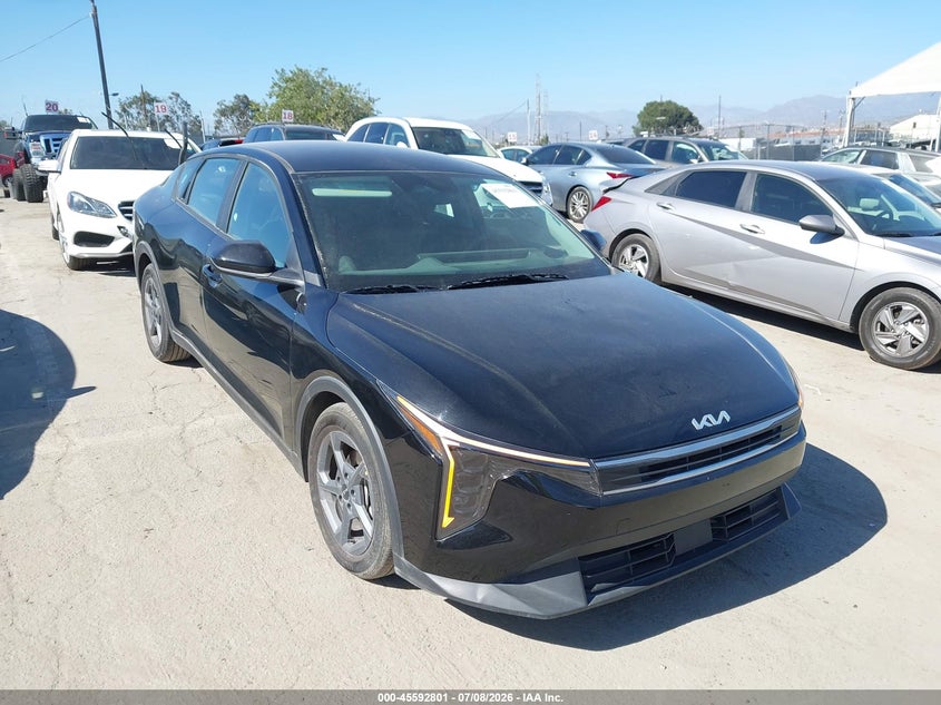 2025 Kia K4 VIN 3KPFT4DEXSE051479 — IAAI salvage auction photo