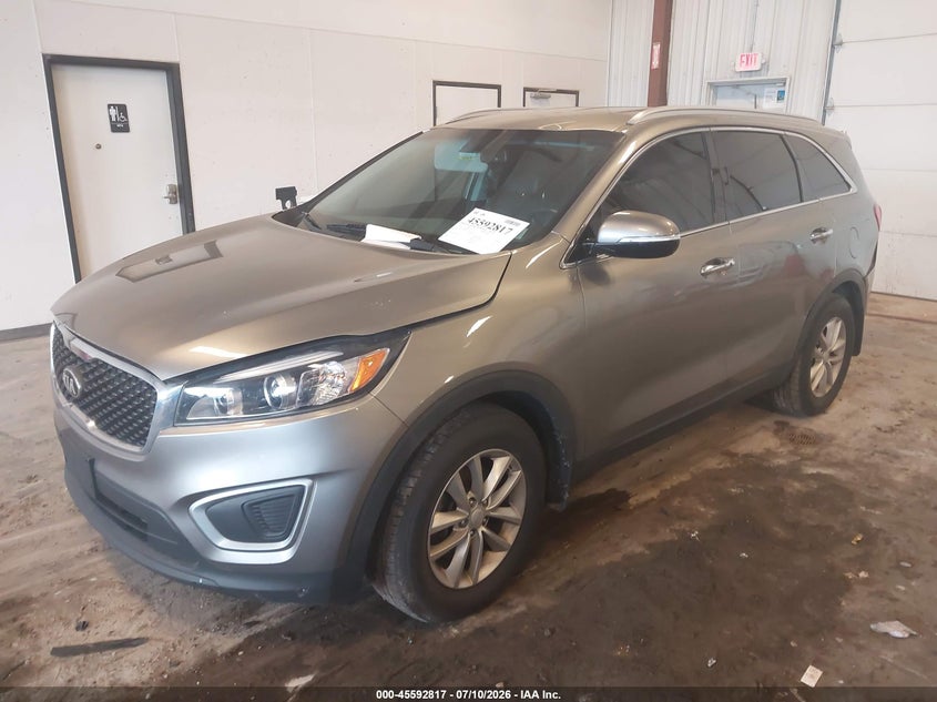 2017 Kia Sorento VIN 5XYPG4A38HG332025 IAAI salvage auction — NORMAL WEAR, Clear (Illinois), sold $125 on 2026-07-21 (photo 2)