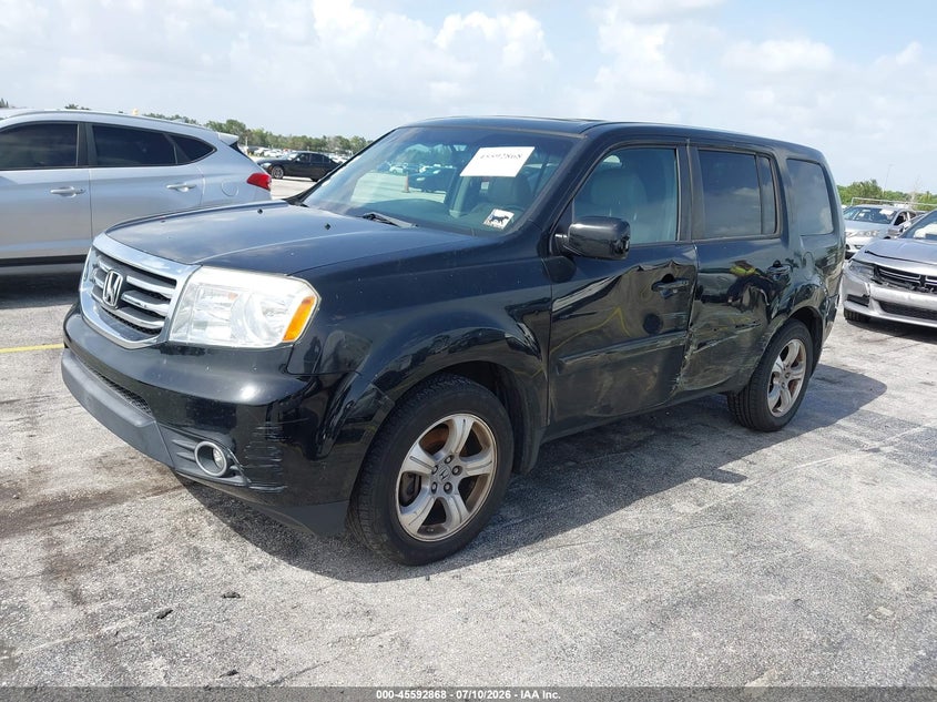 2013 Honda Pilot VIN 5FNYF3H59DB008009 IAAI salvage auction — NORMAL WEAR, Salvage Title, sold $375 on 2026-07-19 (photo 2)