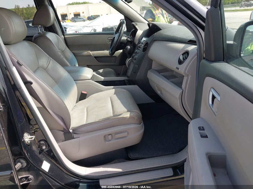 2013 Honda Pilot VIN 5FNYF3H59DB008009 IAAI salvage auction — NORMAL WEAR, Salvage Title, sold $375 on 2026-07-19 (photo 5)