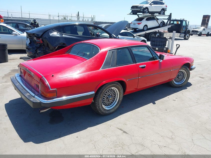1989 Jaguar Xj series VIN SAJNY5843KC162727 IAAI salvage auction — NORMAL WEAR, Clear - Dealer Only (California), sold $200 on 2026-07-22 (photo 4)