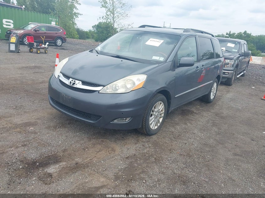2010 Toyota Sienna VIN 5TDDK4CC1AS030373 IAAI salvage auction — NORMAL WEAR, Clear (New York), sold $825 on 2026-07-28 (photo 2)