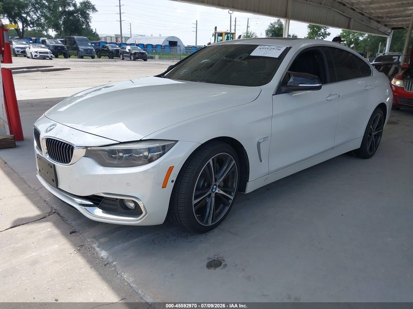 2018 BMW 4er VIN WBA4J7C56JBH13778 IAAI salvage auction — SIDE, Salvage Title, sold $5,800 on 2026-08-02 (photo 2)