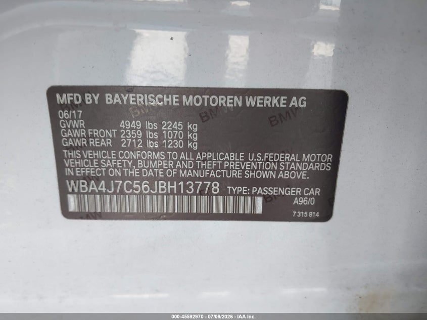 2018 BMW 4er VIN WBA4J7C56JBH13778 IAAI salvage auction — SIDE, Salvage Title, sold $5,800 on 2026-08-02 (photo 9)