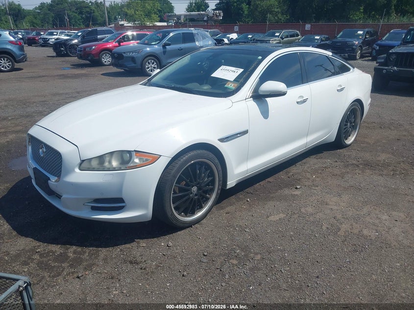 2011 Jaguar Xj series VIN SAJWA1GEXBMV16992 IAAI salvage auction — ROOF, Salvage (Idaho), sold $25 on 2026-07-29 (photo 2)