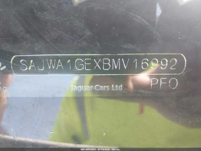 2011 Jaguar Xj series VIN SAJWA1GEXBMV16992 IAAI salvage auction — ROOF, Salvage (Idaho), sold $25 on 2026-07-29 (photo 9)